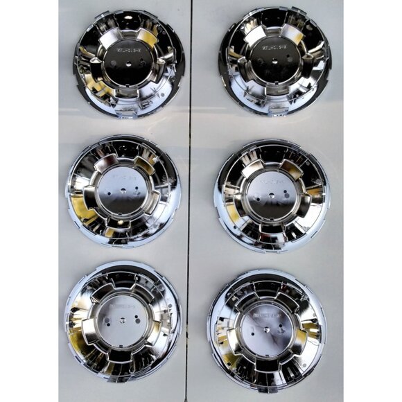Set of 6 OEM 09 - 14 Chevrolet Tahoe Silverado Suburban Center Cap P/N 19433403 - Picture 2 of 16